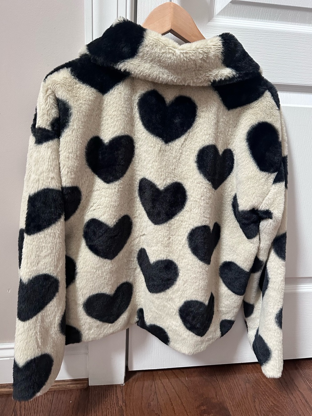 LISA TODD Love Shag Faux Fur Jacket - Picture 4 of 12